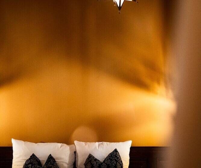 스탠다드 룸, Boutiquehotel The Church