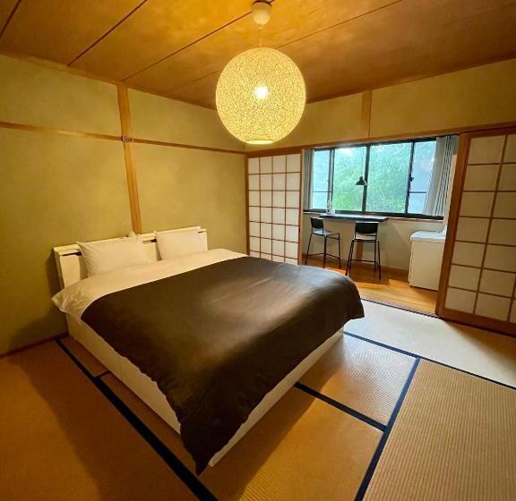 キングサイズベッドのスタンダードルーム, 湯布院 星の里 Yufuin Hoshinosato