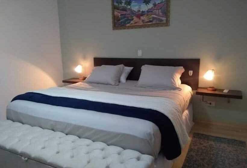 سوئیت پریمیوم با چشم‌انداز دریا, Pousada Vista Do Itagua