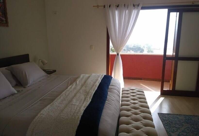 سوئیت پریمیوم با چشم‌انداز دریا, Pousada Vista Do Itagua