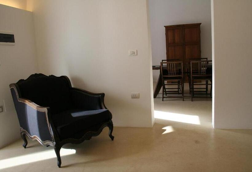 דירת חדר, Masseria Autigne