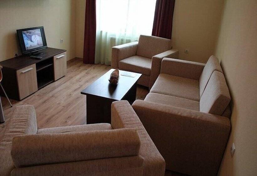 شقة أساسية غرفة واحدة, Nevada Apart