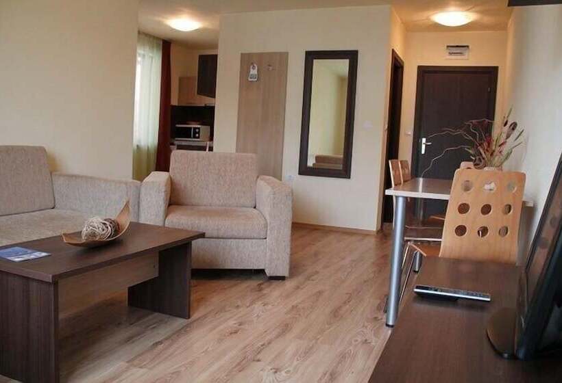 شقة أساسية غرفة واحدة, Nevada Apart