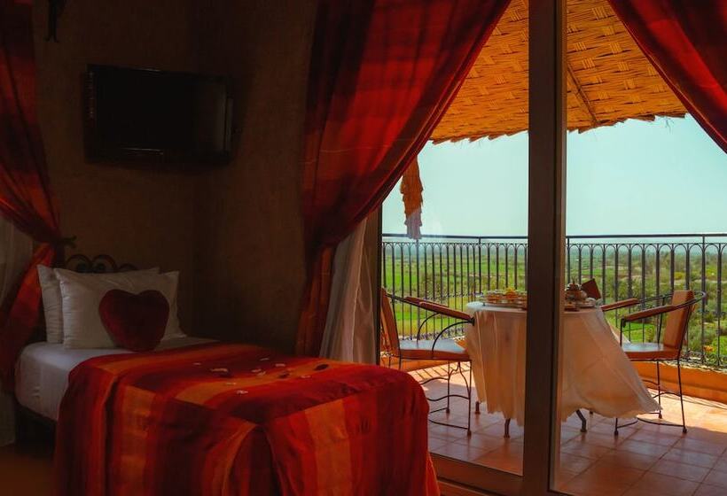 スタンダードトリプルルーム, Dar Amoudou