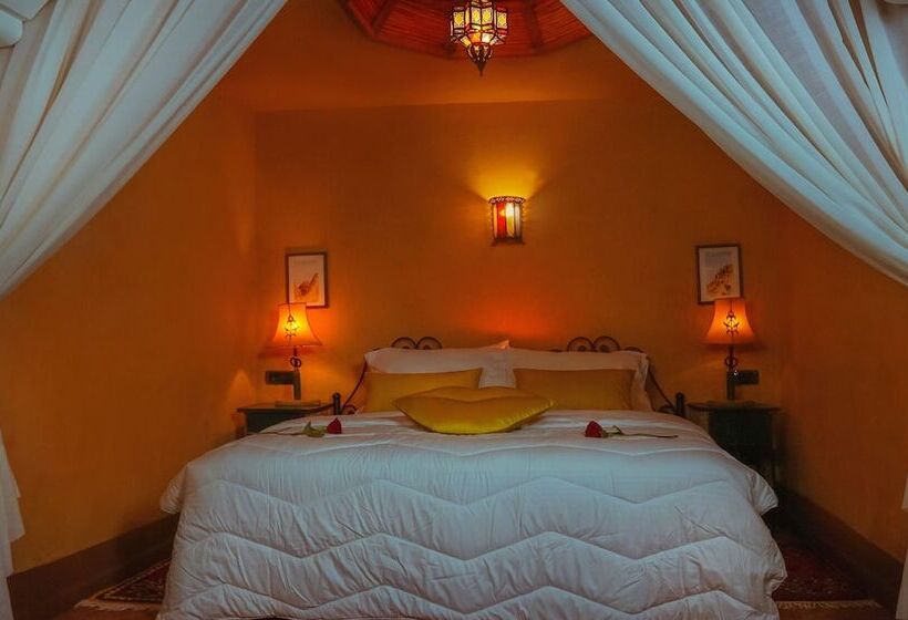 スイート, Dar Amoudou