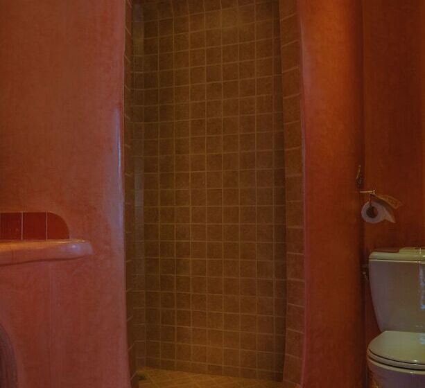 スイート, Dar Amoudou