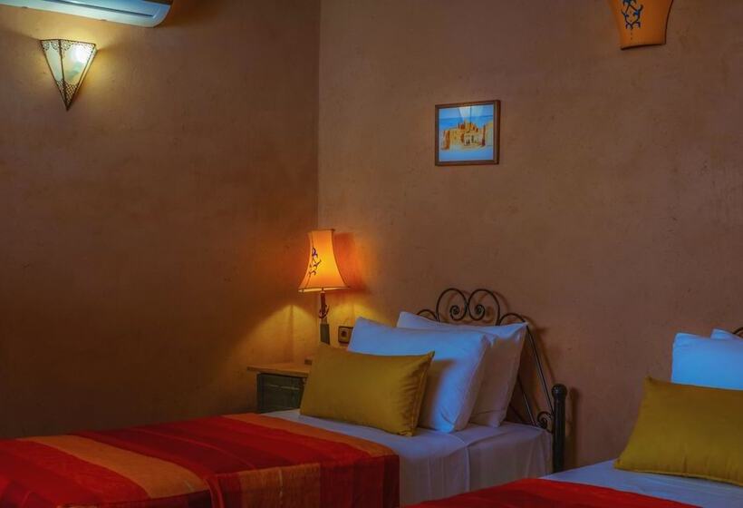 スタンダードトリプルルーム, Dar Amoudou