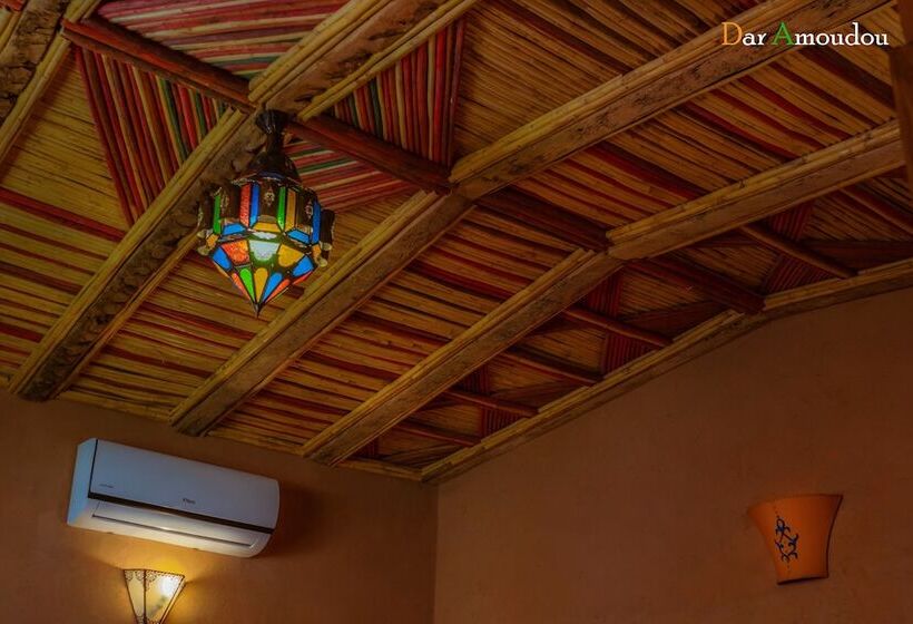 スタンダードトリプルルーム, Dar Amoudou