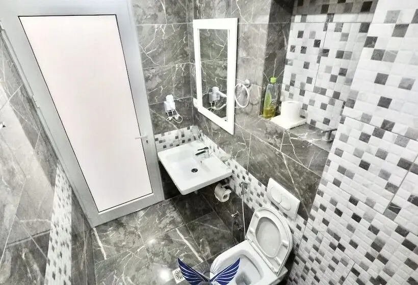 اتاق لوکس, Ilio Boutique