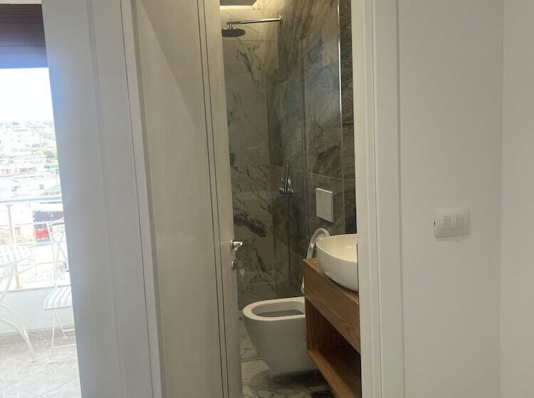 غرفة ديلوكس ثلاثية, Ilio Boutique