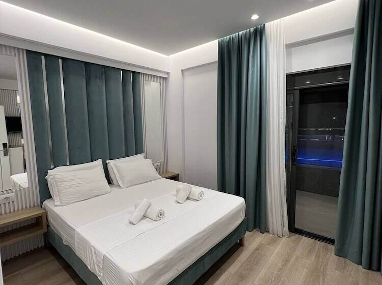 غرفة سوبيريور مزود بجاكوزى, Ilio Boutique