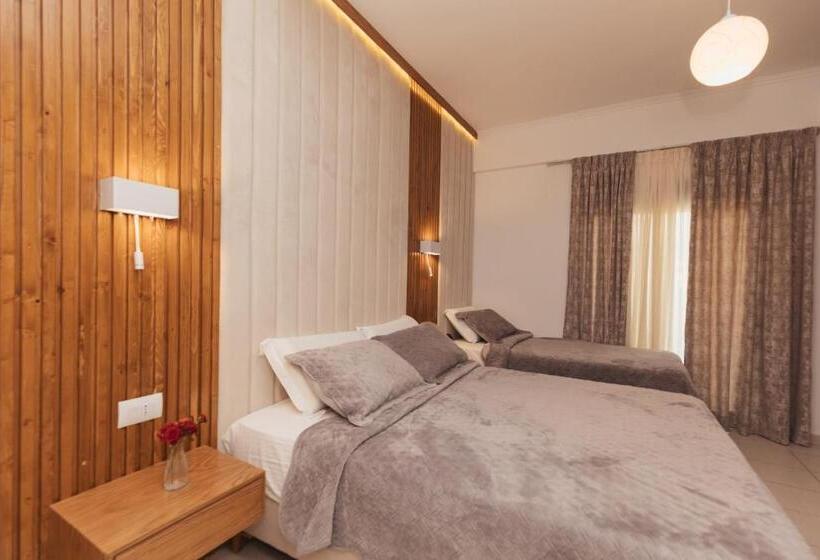 غرفة ديلوكس ثلاثية, Ilio Boutique