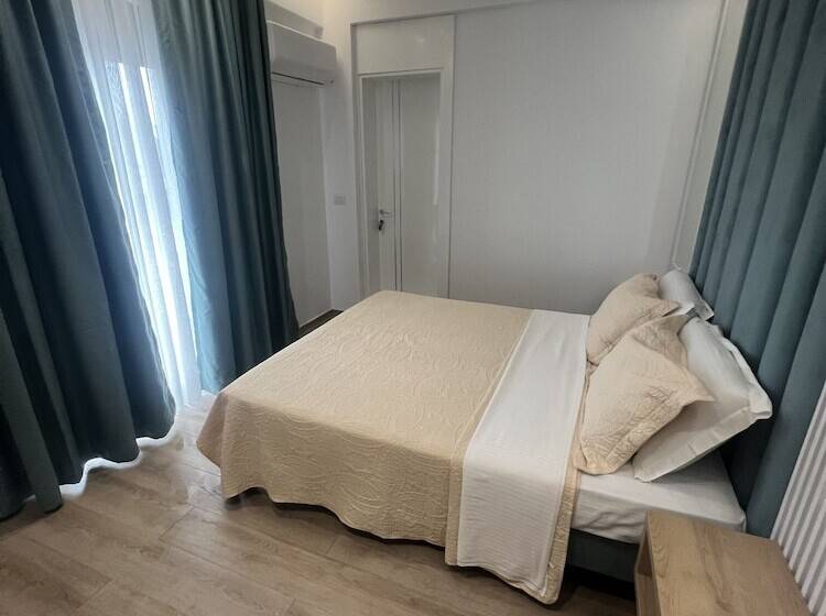 غرفة سوبيريور مزود بجاكوزى, Ilio Boutique