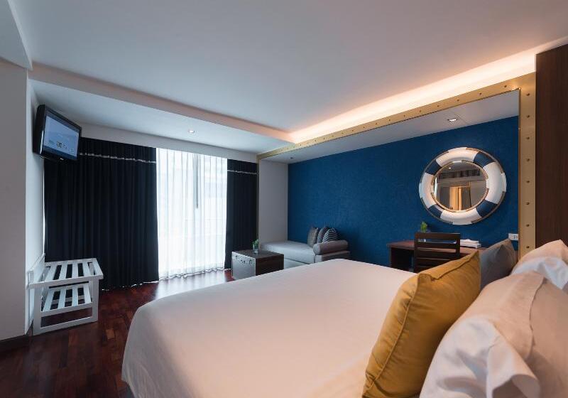 Люкс Вид на Море, A One The Royal Cruise Hotel Pattaya   Sha Extra Plus