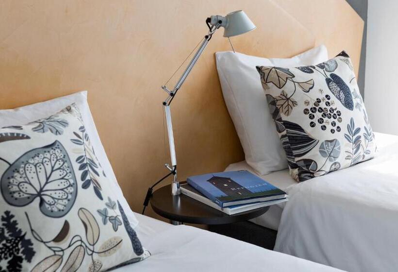 舒适型房间, La Pergola