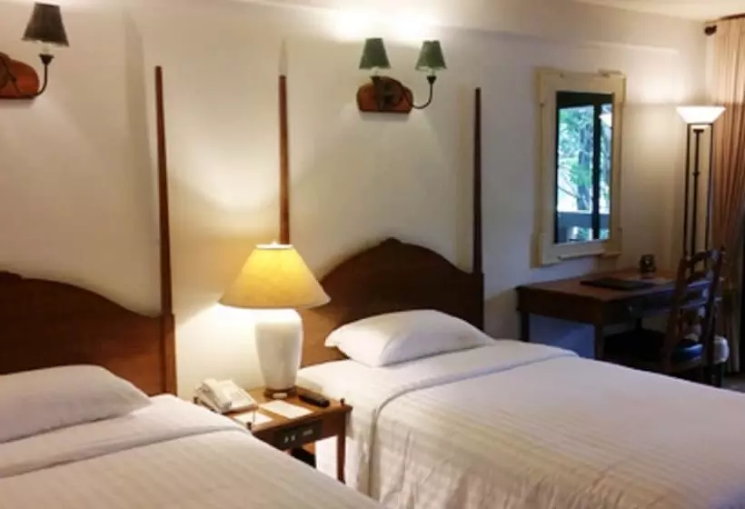 اتاق سوپریور, Lake View Resort & Golf Club