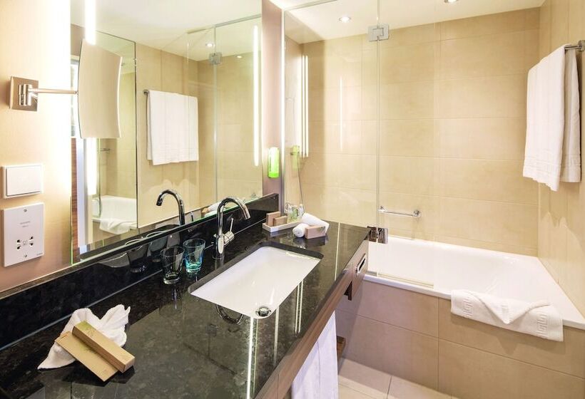 اتاق پرمیوم, Mövenpick Hotel Geneva