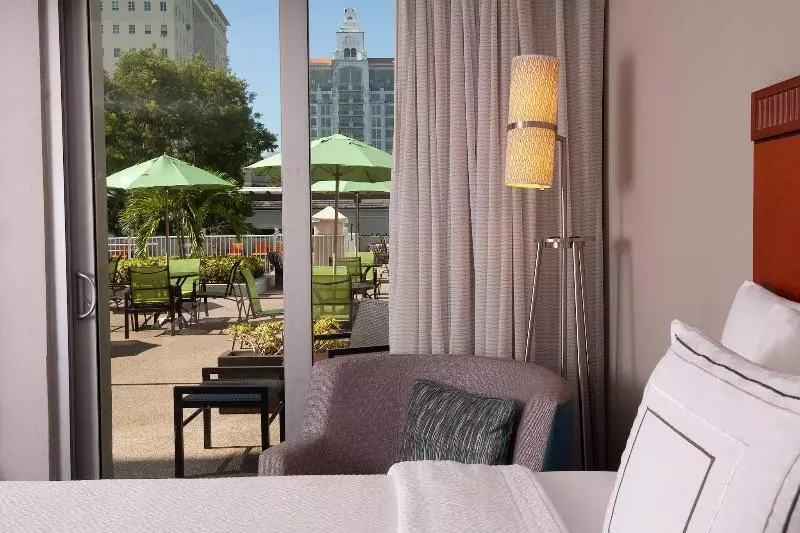 اتاق پرمیوم, Mövenpick Hotel Geneva