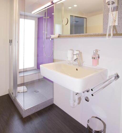 غرفة قياسية فردية, Restaurant Resslirytti