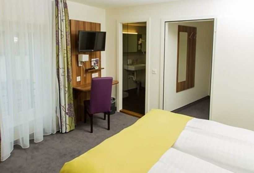 Номер Стандарт, Restaurant Resslirytti