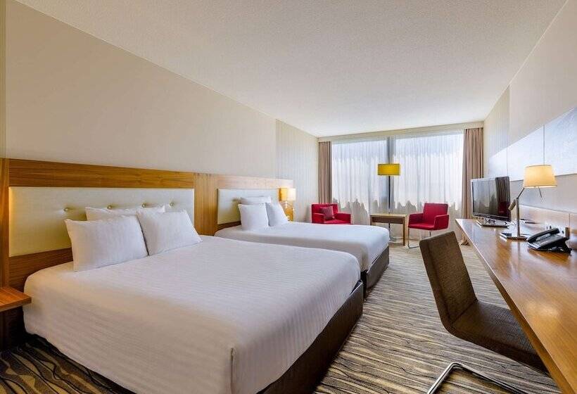 اتاق خانوادگی, Mövenpick Hotel Geneva