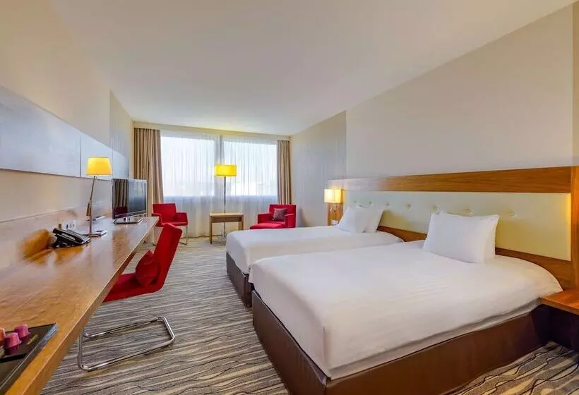 اتاق پرمیوم, Mövenpick Hotel Geneva