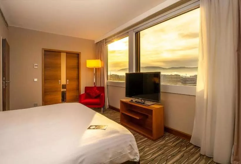 سوییت, Mövenpick Hotel Geneva