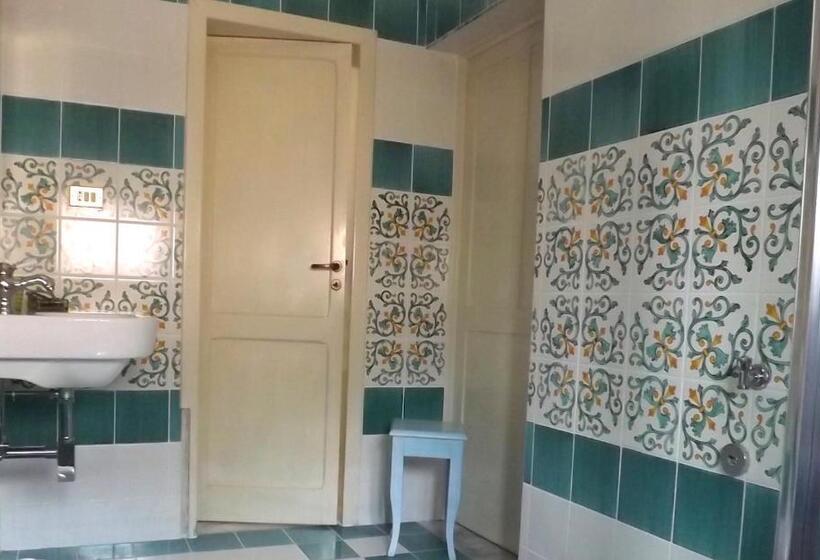 スタンダードルーム, Ugento Dimora