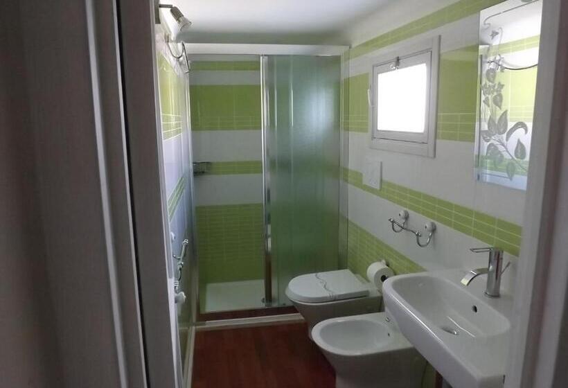 スタンダードトリプルルーム, Ugento Dimora