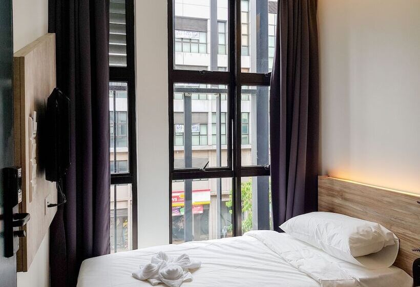 수피리어 싱글 룸, Rica