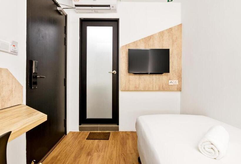 스탠다드 싱글 룸, Rica