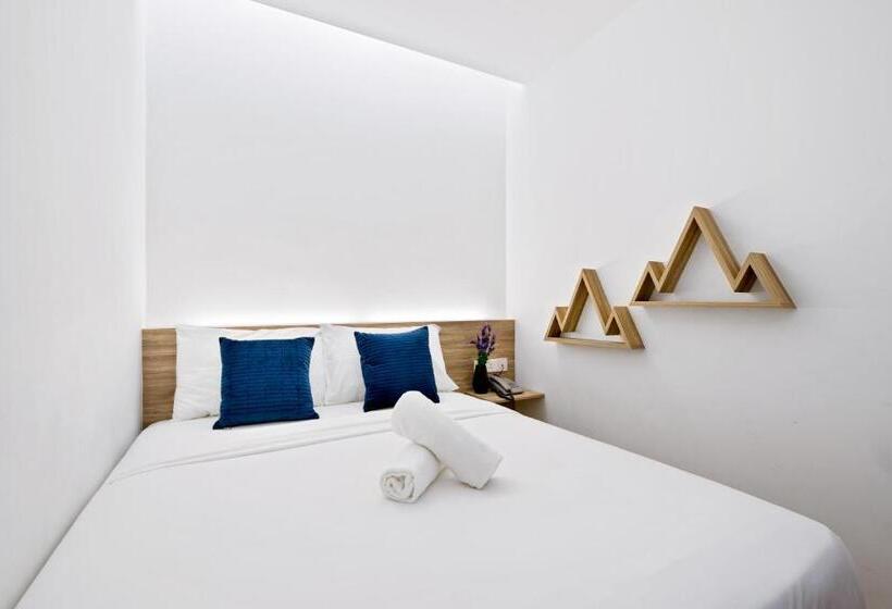 스탠다드 룸, Rica