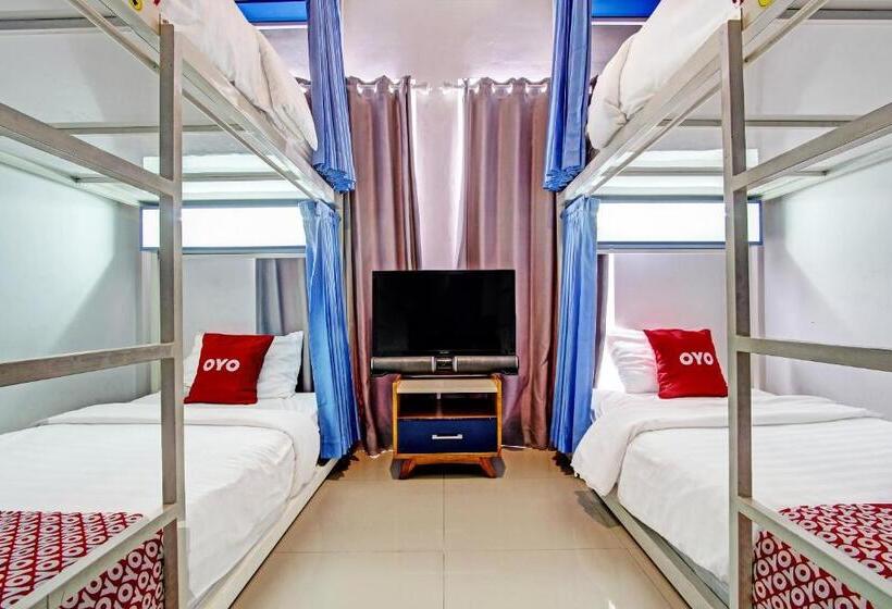 패밀리 룸, Nau Hostel By Nginap