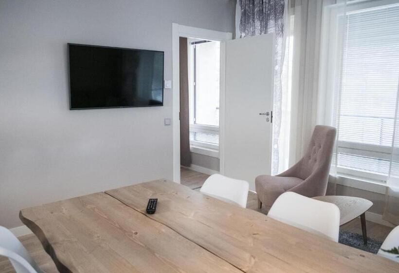 דירת שני חדרים, Santasport Apartment