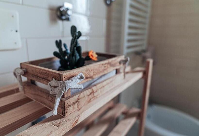 Номер Стандарт с Балконом, B&b Arena