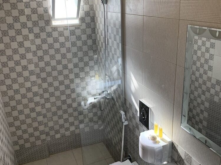 اتاق استاندارد, Petra Sky