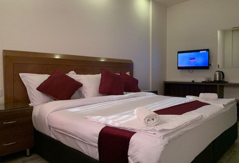 اتاق استاندارد یک نفره, Petra Sky