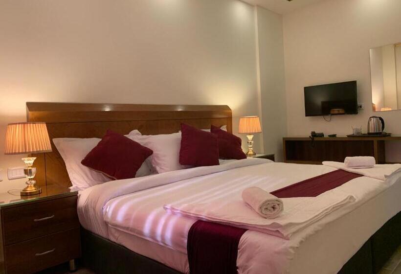 اتاق استاندارد, Petra Sky