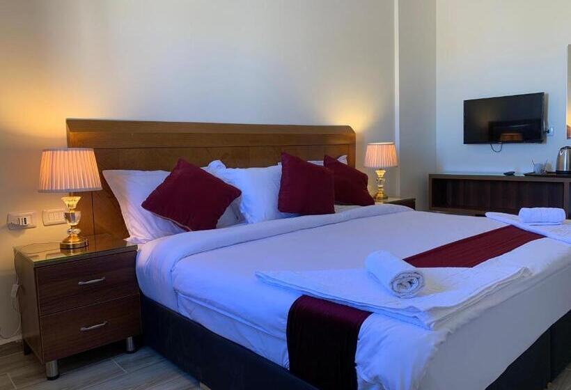 اتاق استاندارد, Petra Sky