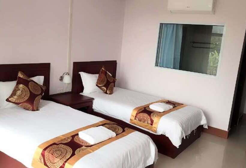 اتاق سوپریور, Vilayvong