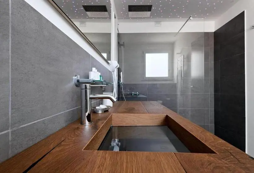 デラックススイート, Nautilus B&b Suite Design