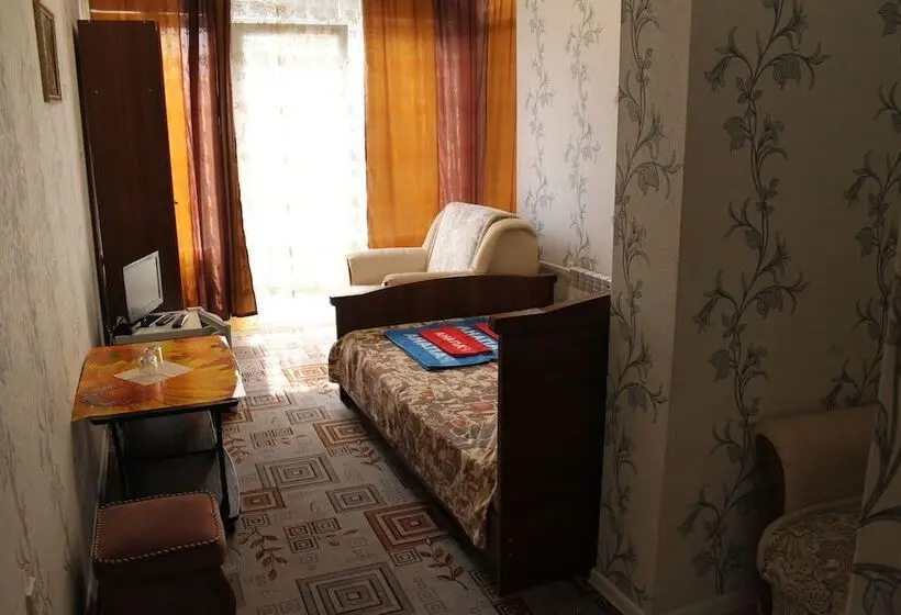 デラックスルーム, Delif Guest House