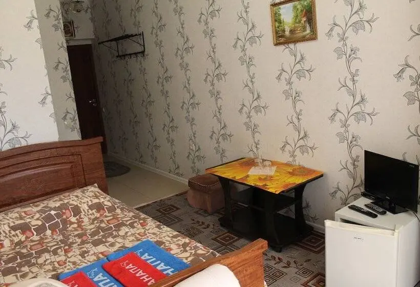 デラックスルーム, Delif Guest House