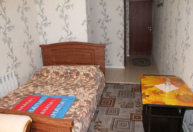 اتاق لوکس, Delif Guest House