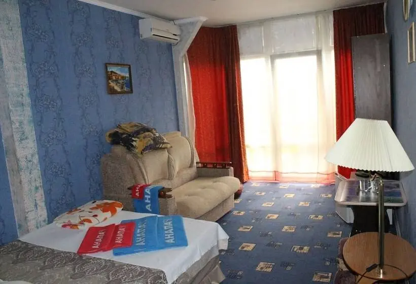 デラックスの４人部屋, Delif Guest House