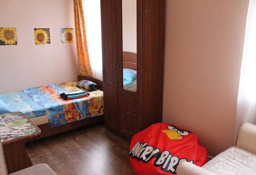 سوئیت 2 خوابه, Delif Guest House