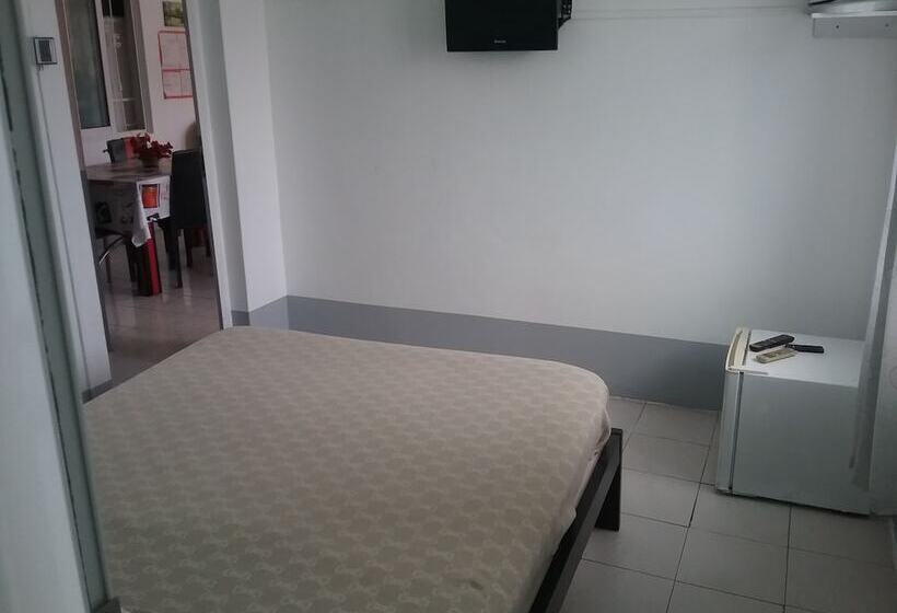 اتاق خانوادگی, La Plaine Verte Guesthouse