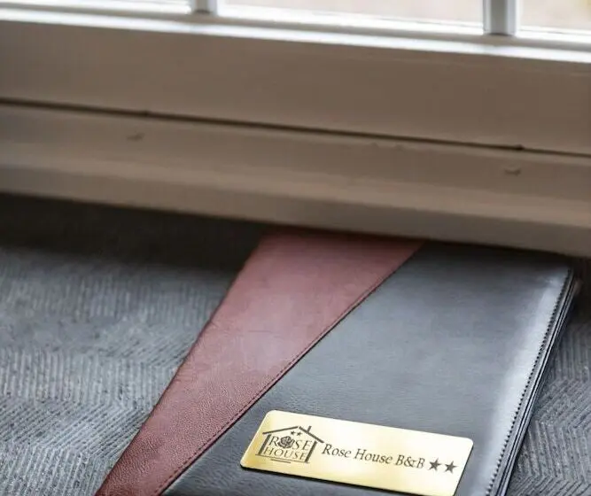 エコノミールーム, Rose House B&b