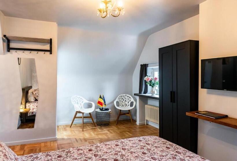 Студия Стандарт, Rose House B&b