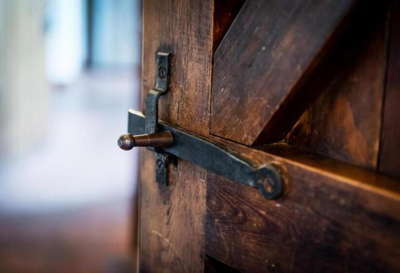 Номер Economy, Rose House B&b